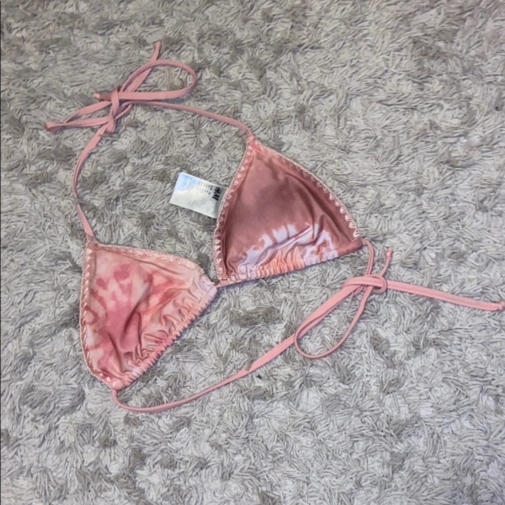 Cute H&M pink tie dye bikini top